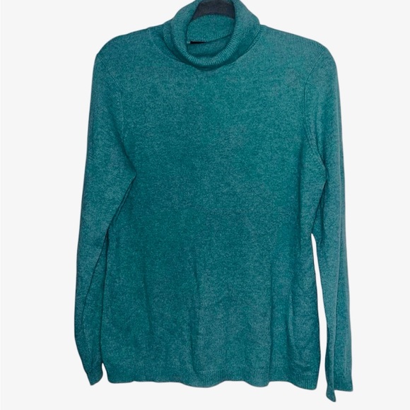 Charter Club - Luxury 100% Cashmere Green Turtle Neck Sweater - Size Large - EUC - Picture 2 of 8